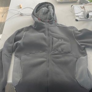 Mens full zip (warm) fleece from under armour.